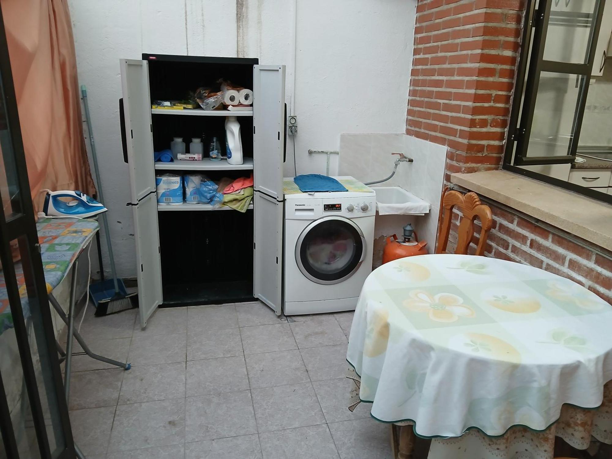 Cuarto Privado Doble En *